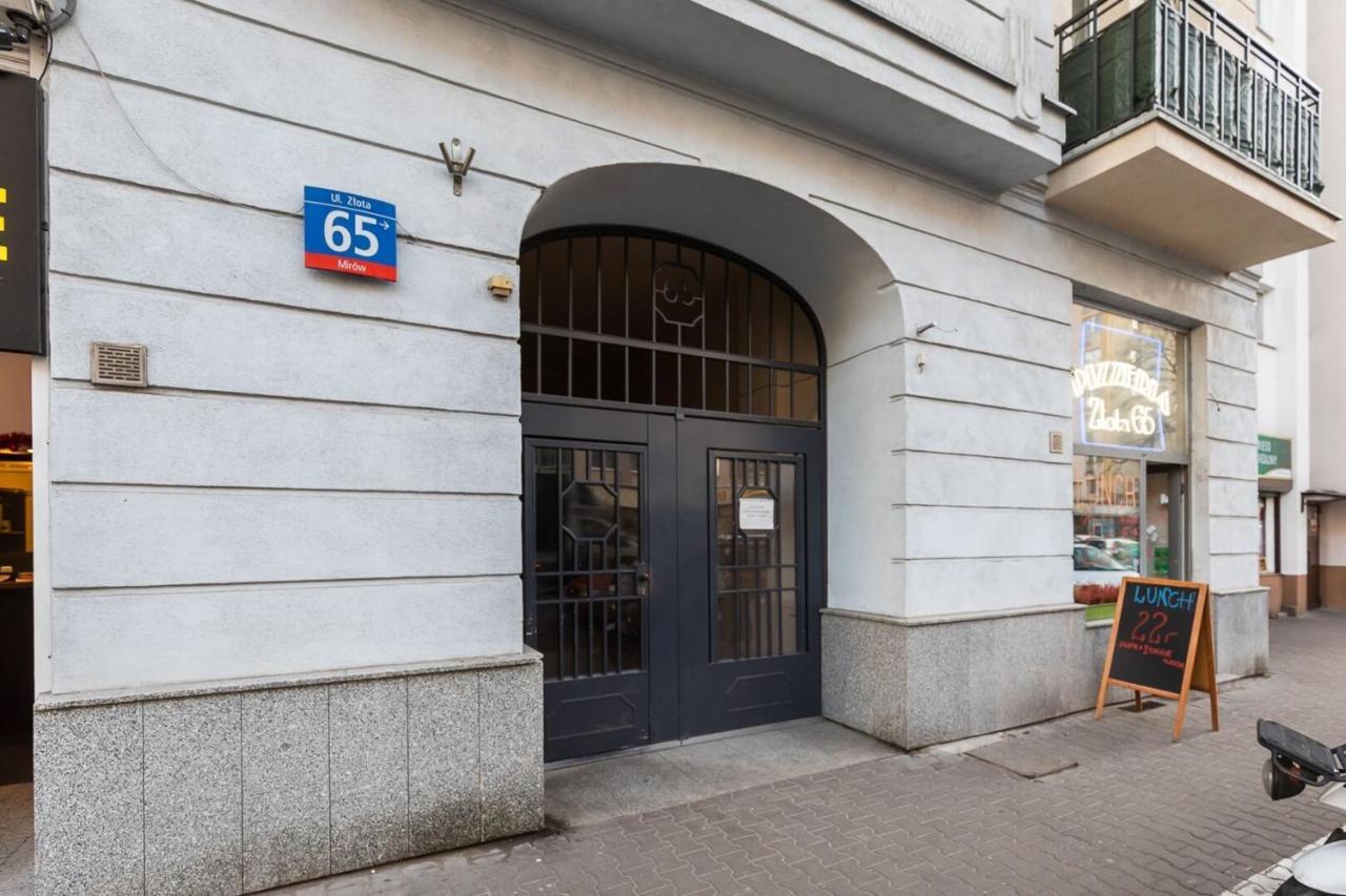 Rent Like Home - Zlota 65 II Varsó Kültér fotó
